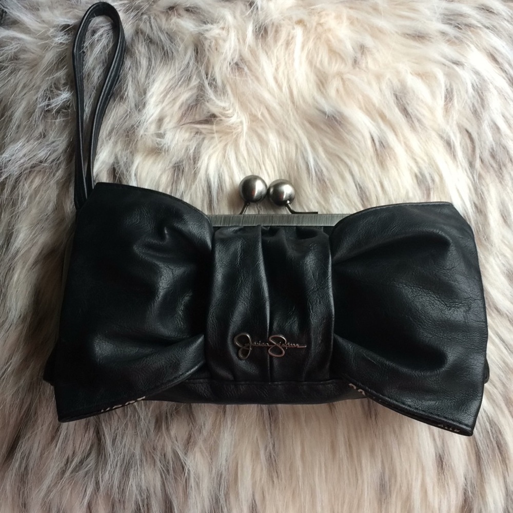 Wristlet